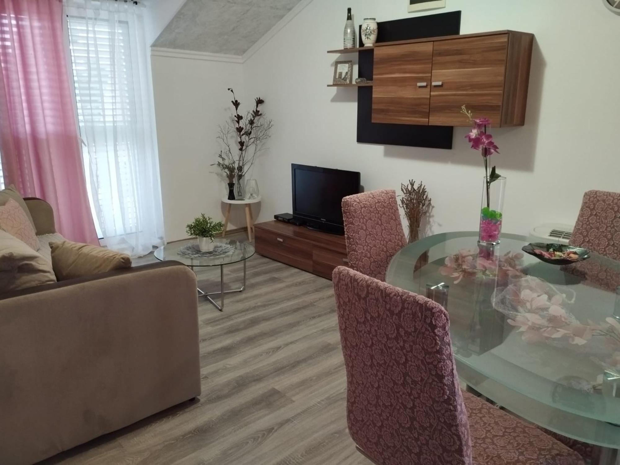 Apartments Rustika Toscana Vodice Exterior foto