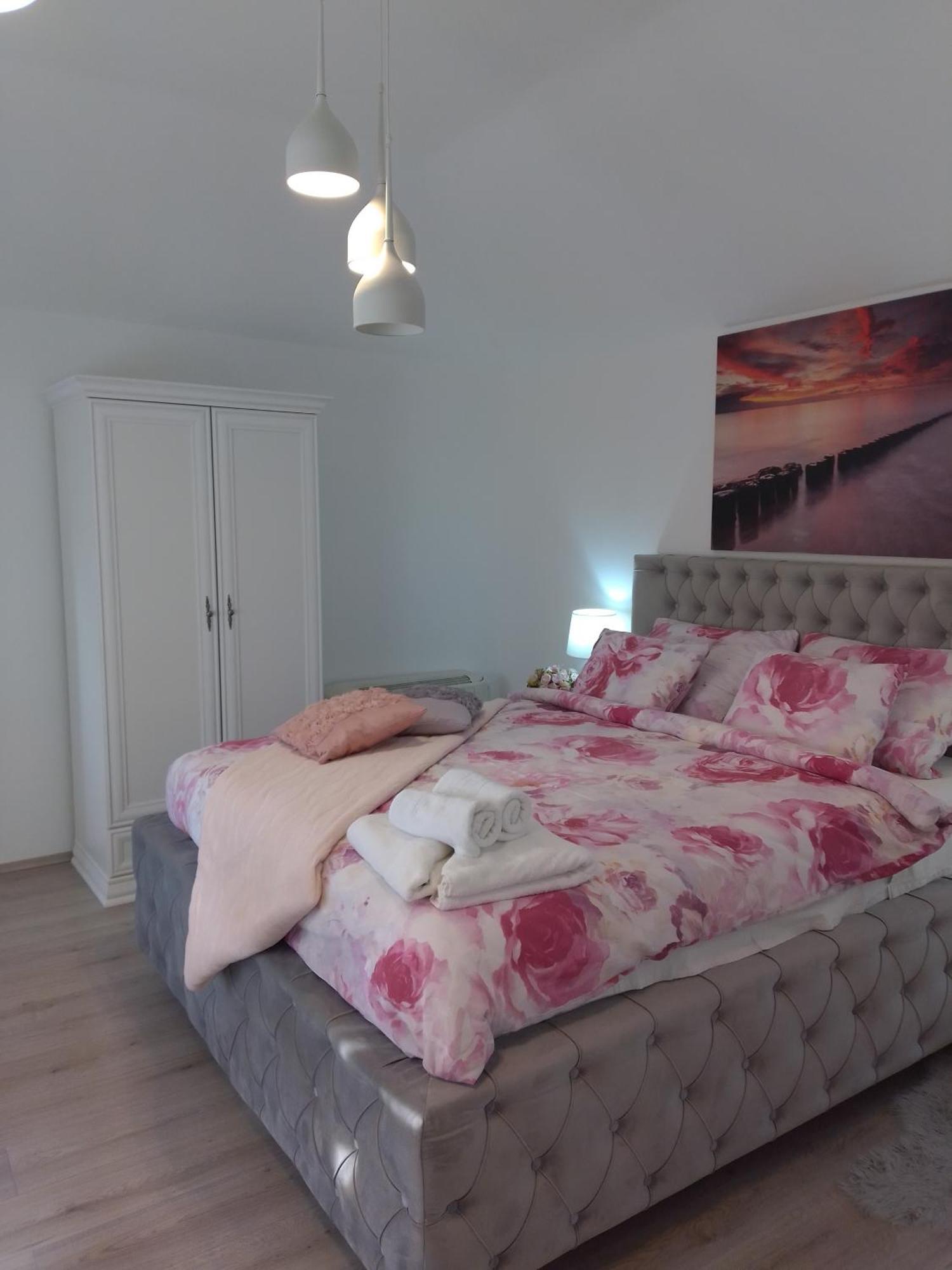 Apartments Rustika Toscana Vodice Quarto foto