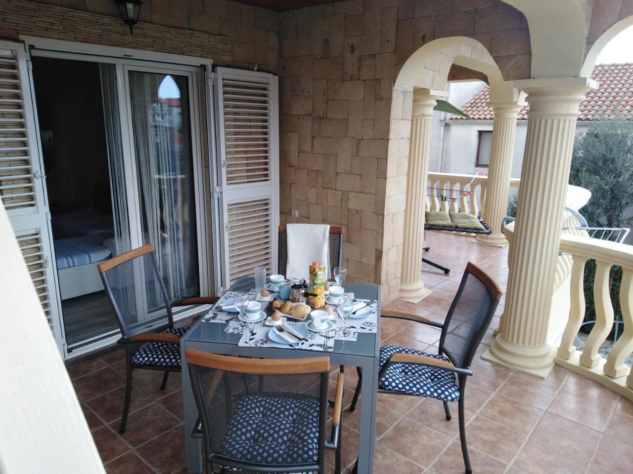 Apartments Rustika Toscana Vodice Exterior foto